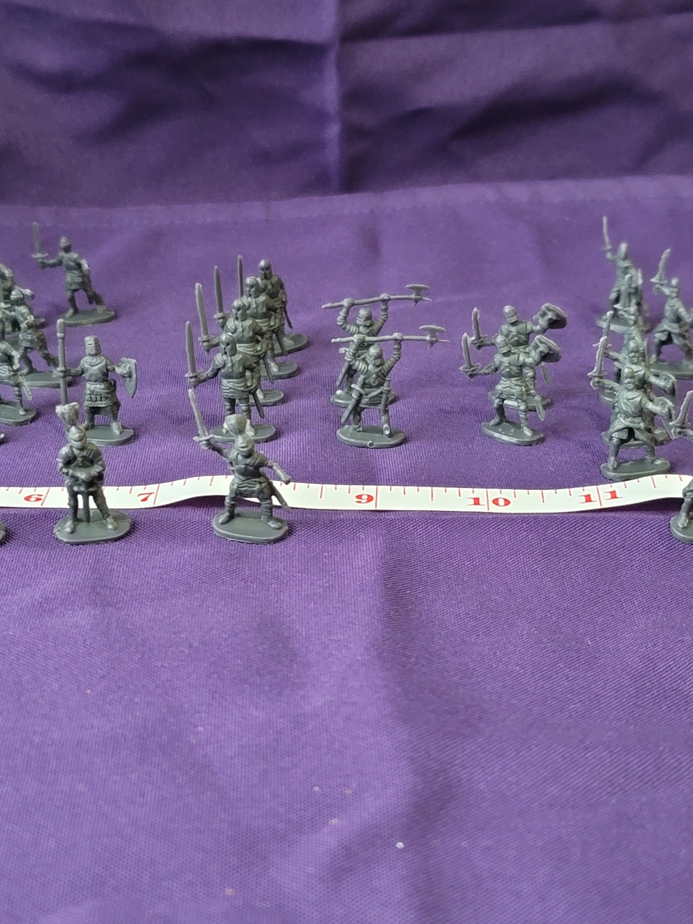 Ancient Soldier Medieval Knight Castle War Game Plastic Figures Nostalgic